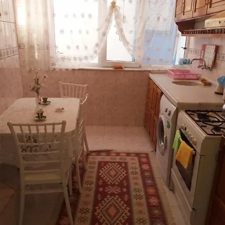 بيت للعطل Enna Konuk Evi Cunda